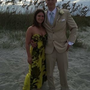 Very cute and comfy dress